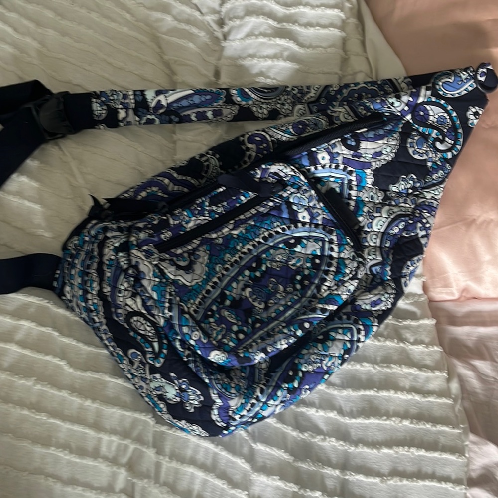 Vera Bradley blue design 4 pockets